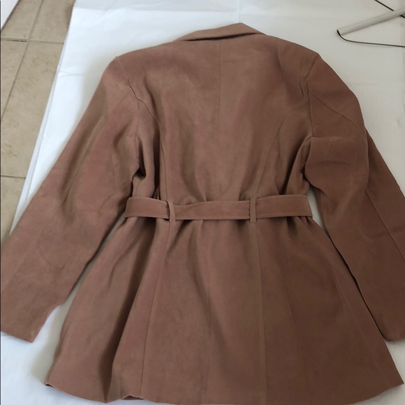 Jacket - Picture 5 of 5